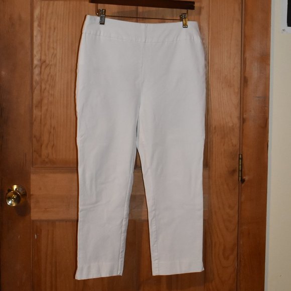 Cropped Pants - Picture 2 of 8